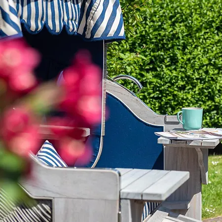 Holiday home Gelys Huus *